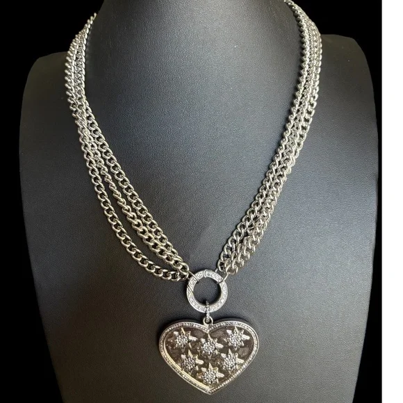 Oak & Ivy Silver Heart and Rhinestone Removable Pendant Necklace NWT - Picture 1 of 2